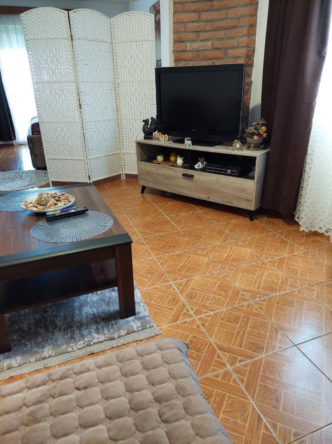 Apartmani Jovan Ulcinj Extérieur photo