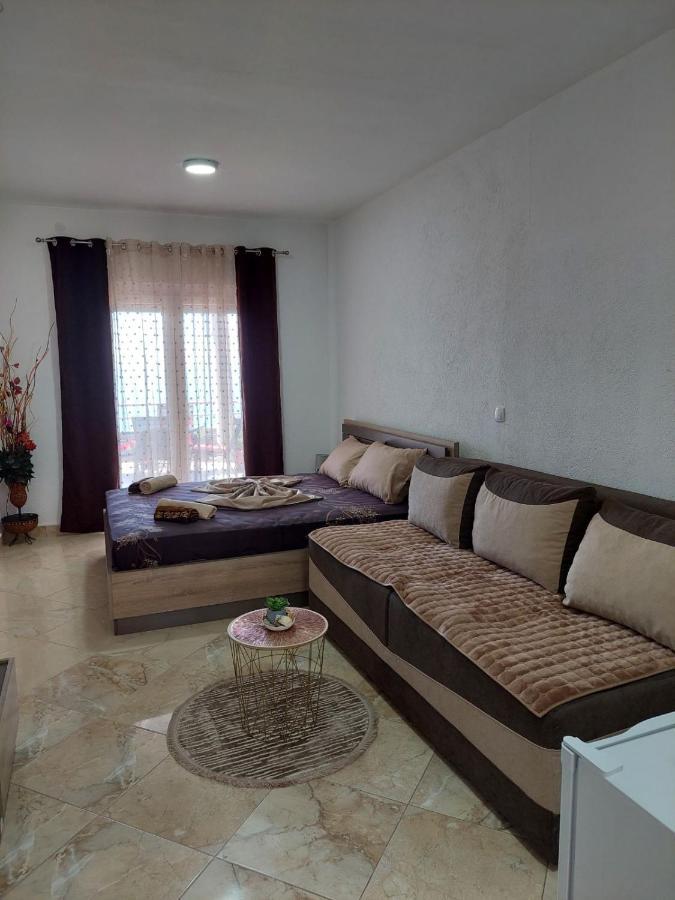 Apartmani Jovan Ulcinj Extérieur photo