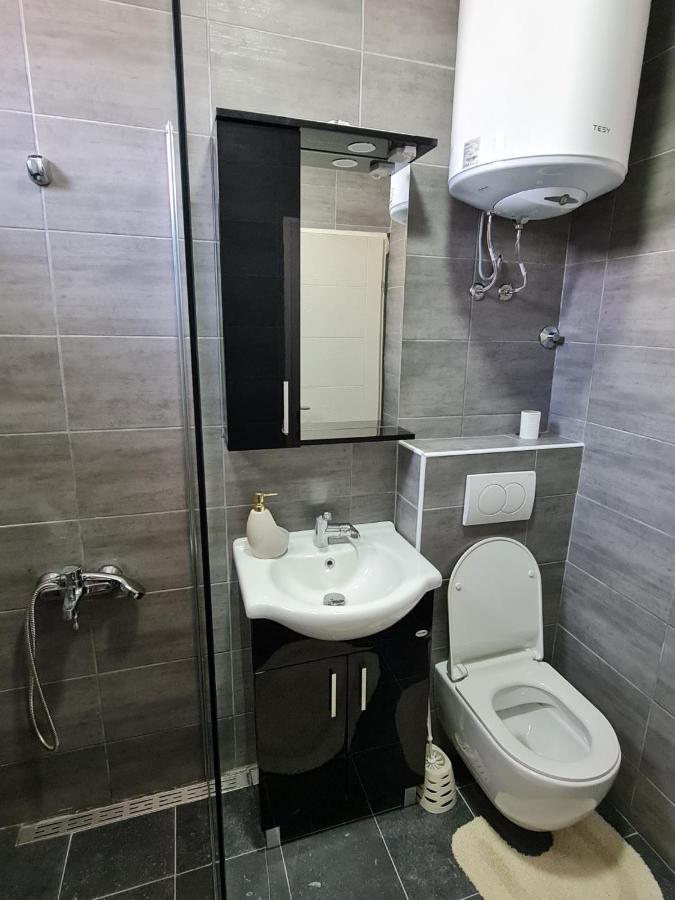 Apartmani Jovan Ulcinj Extérieur photo